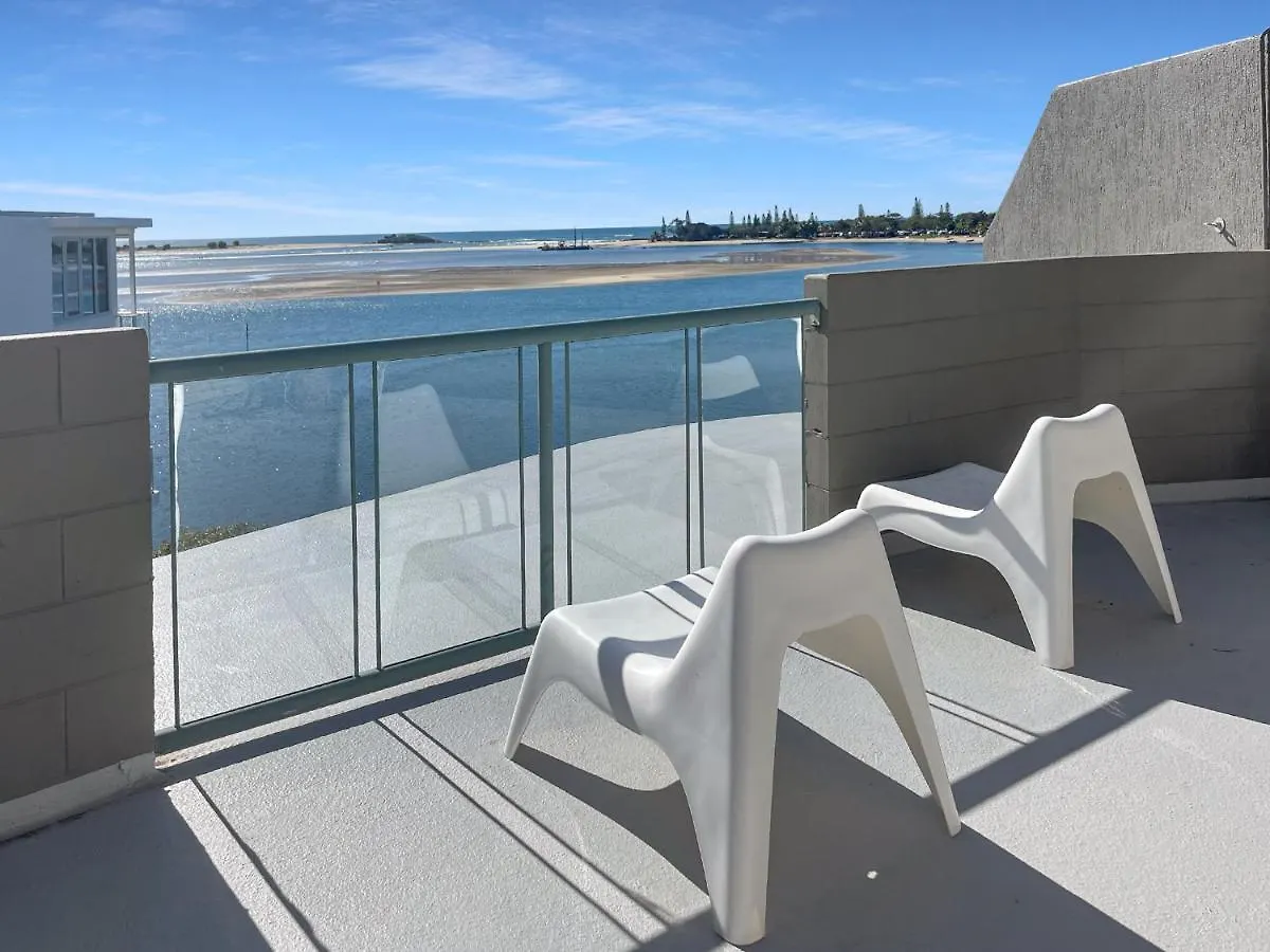 Cotton Tree Waterfront With Jetty Apartment Maroochydore